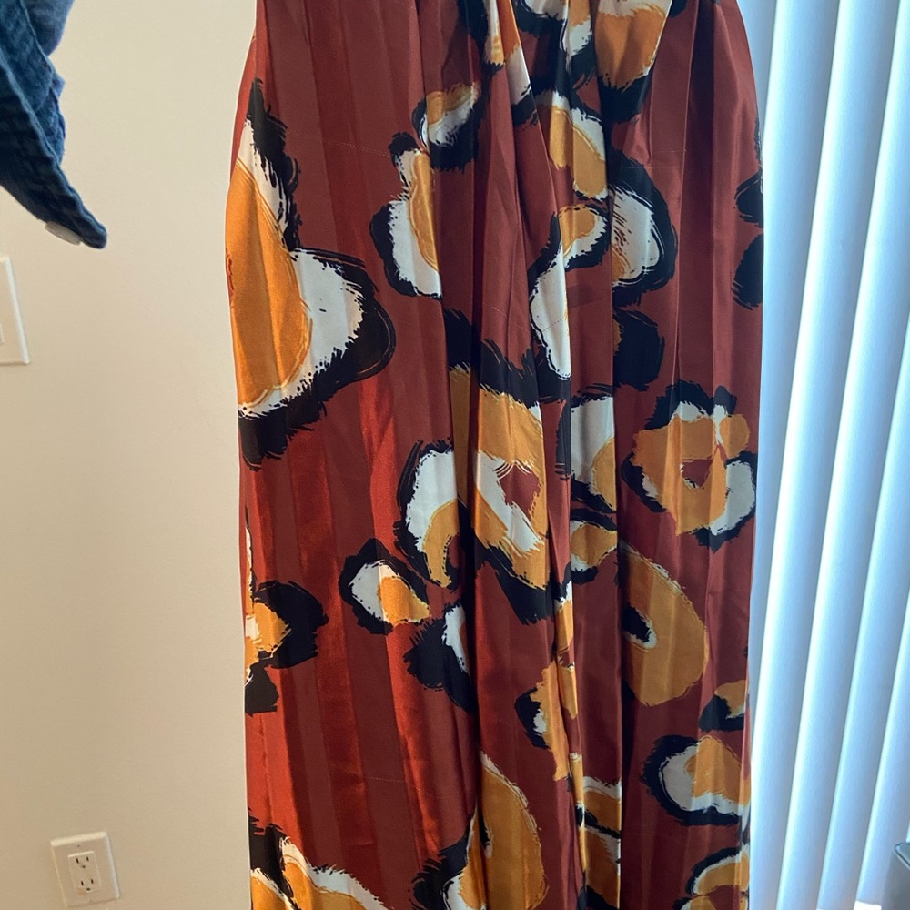 PLUSE SIZE MIDI SKIRT 💁🏿‍♀️